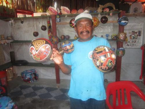 KUNA & EMBERA PEOPLES 11